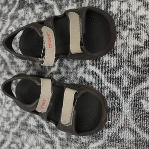 Crocs sandals size 11 little boy